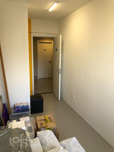 Image 25 - 272765